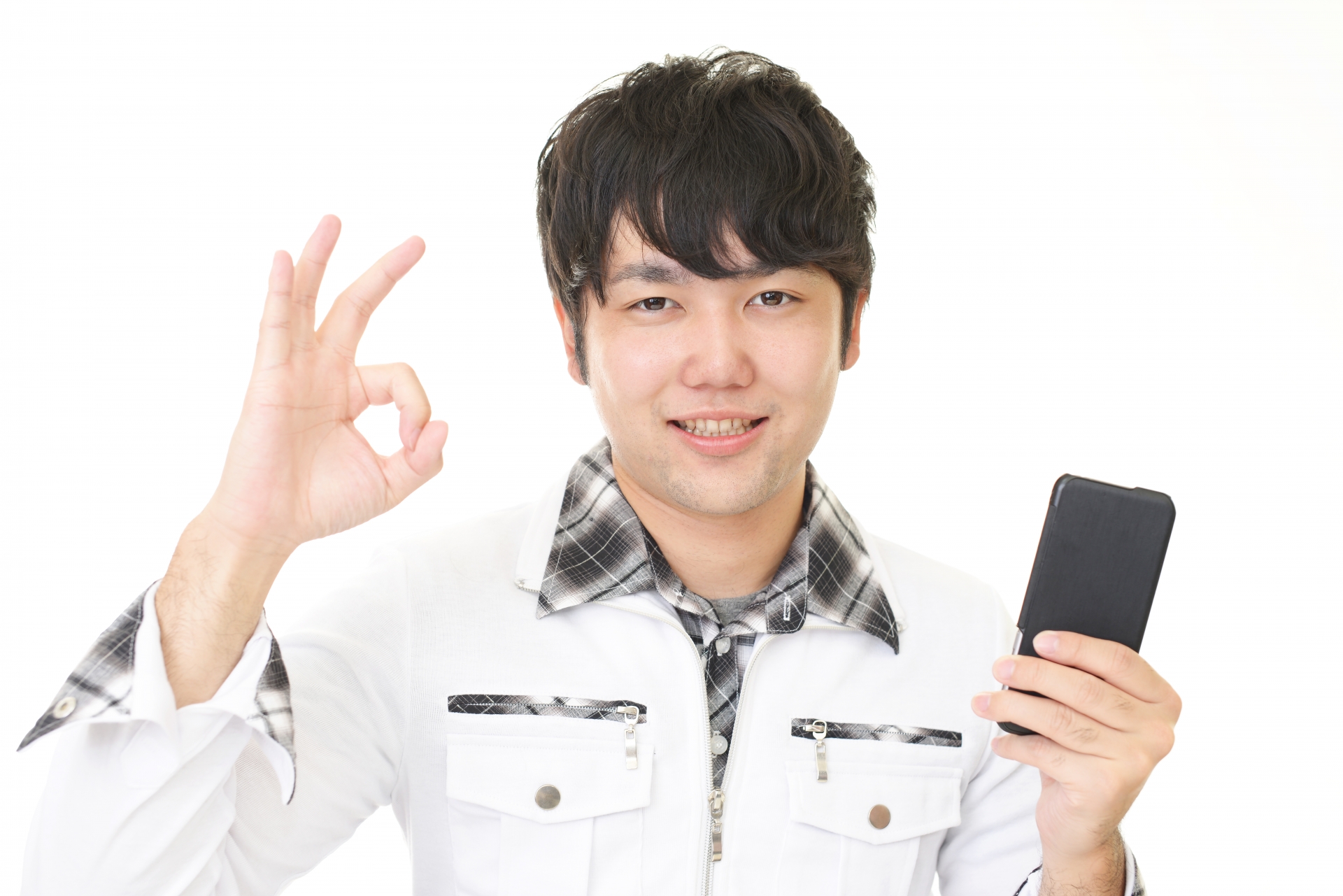 スマホで簡単に依頼する様子